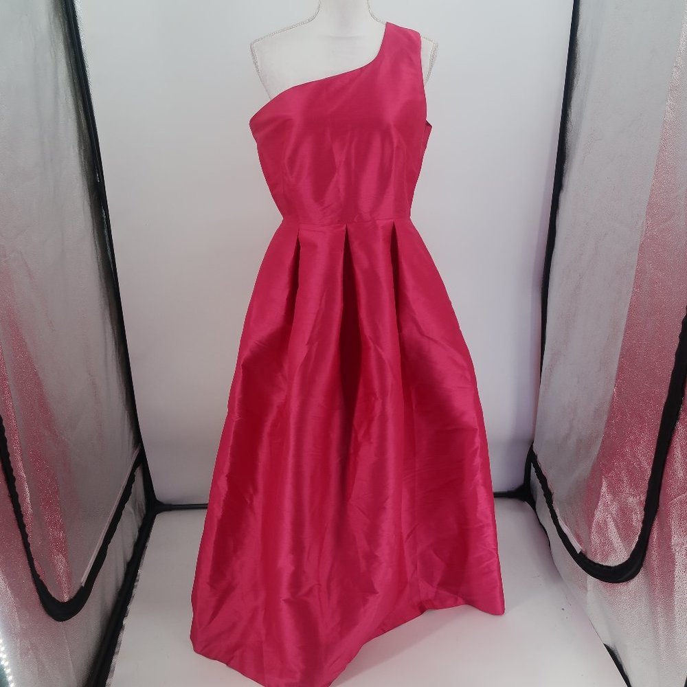 Lula Kate Charleston Pink Shantung One Shoulder Gown in Fuchsia Pink Size 10